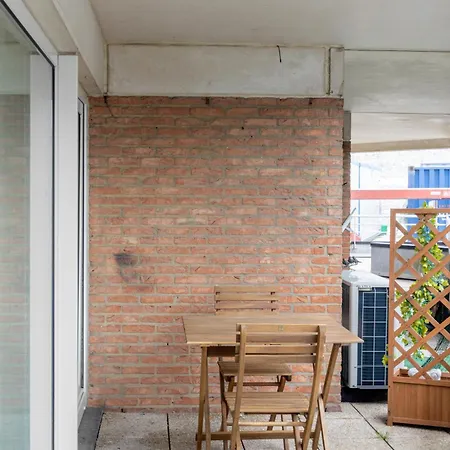 Leo & De Walvis Остенде